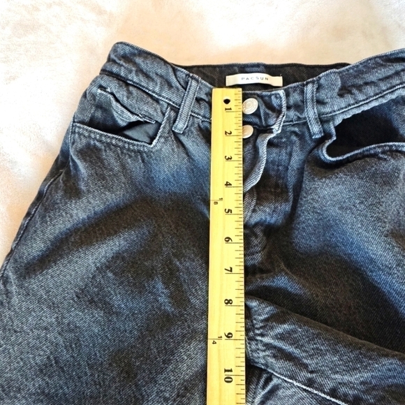 PacSun High Rise Straight Distressed Black Button Fly Jeans  Raw Hem Size 24 EUC - Picture 11 of 11